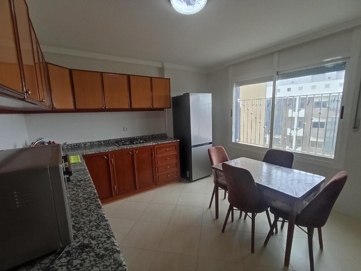 Appartement Familial Au Centre De Nador Ville מראה חיצוני תמונה