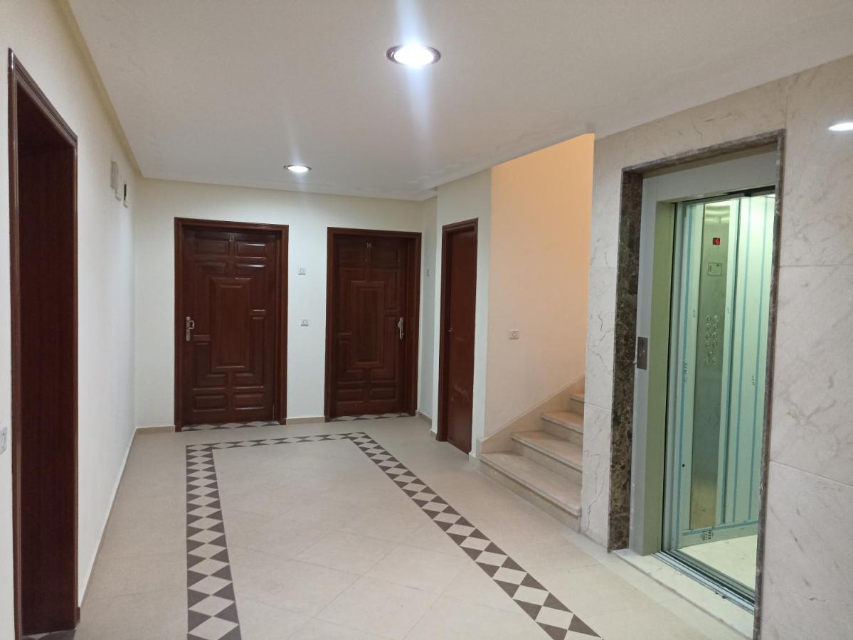 Appartement Familial Au Centre De Nador Ville מראה חיצוני תמונה